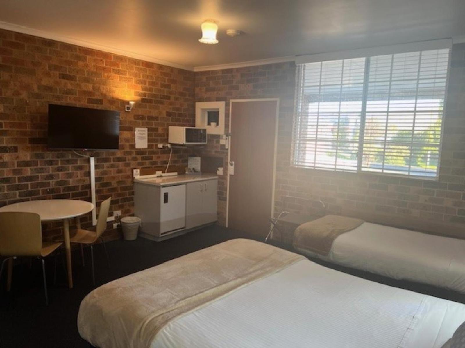 Kinross Inn Cooma Eksteriør bilde